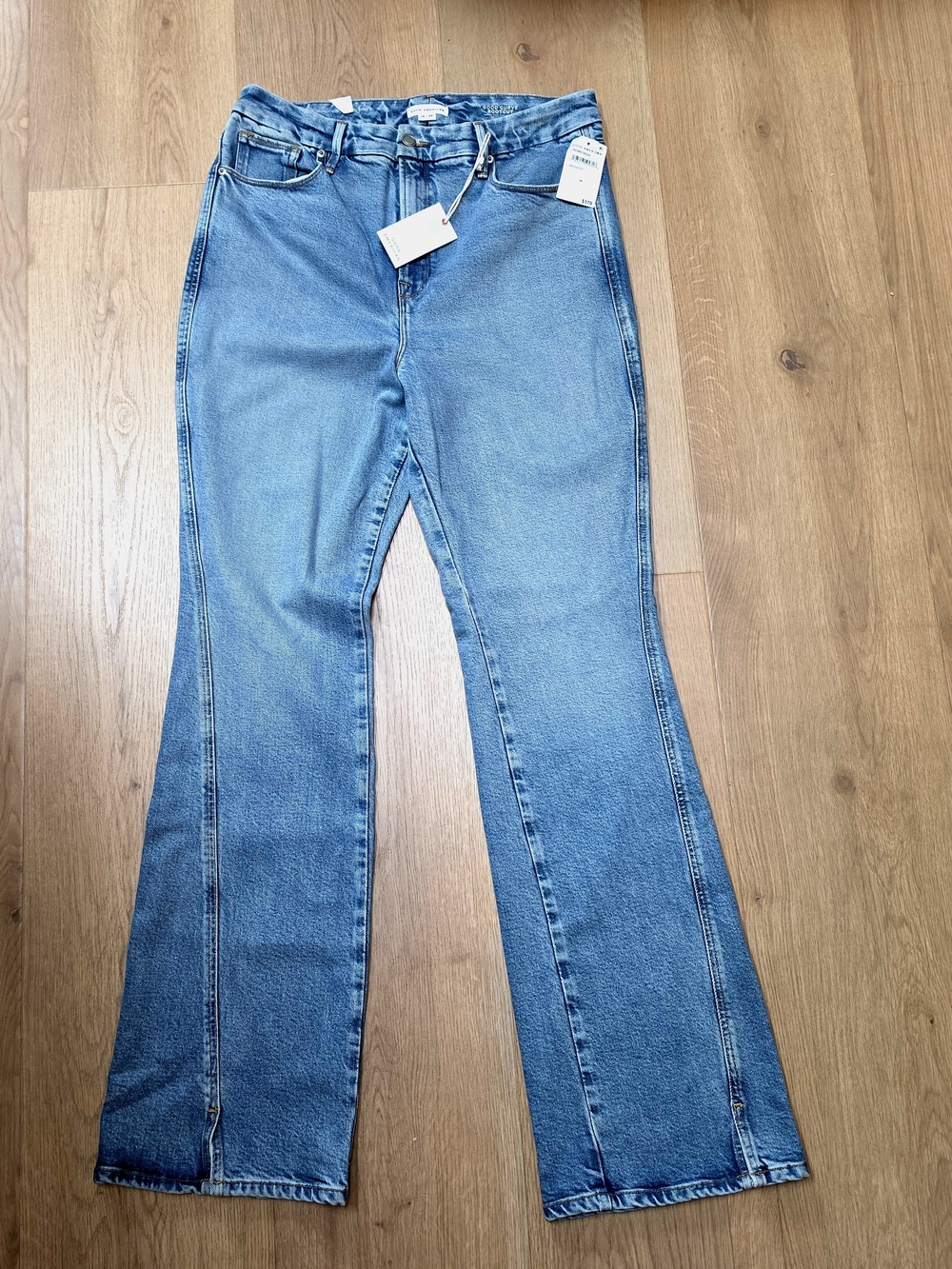 NWT Good American good curve bootcut High-Rise Light Blue Jeans - Women